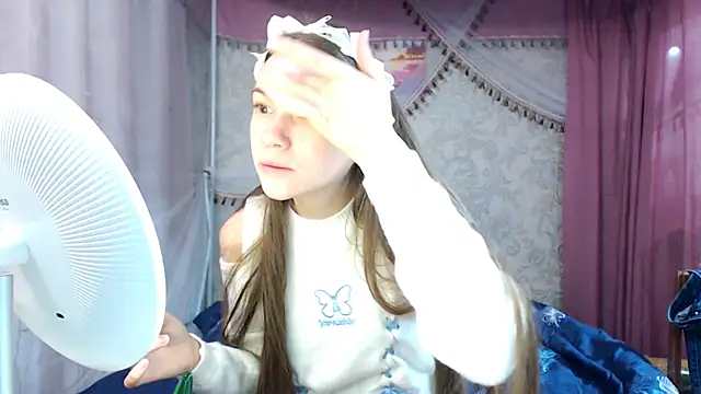 leila bambi  online show from 02-05-26, 10:14