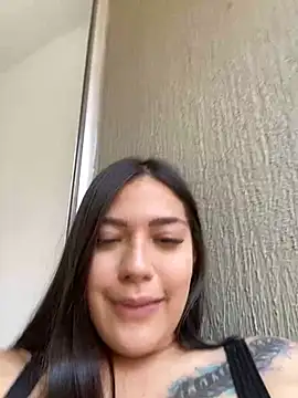 Latina vanessa online show from 03-16-25, 04:56