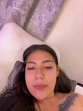 Latina vanessa online show from 03-20-25, 11:23