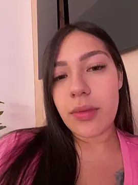 Latina vanessa online show from 04-27-26, 11:58