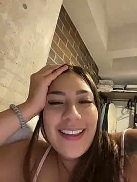 Latina vanessa online show from 07-22-26, 04:26