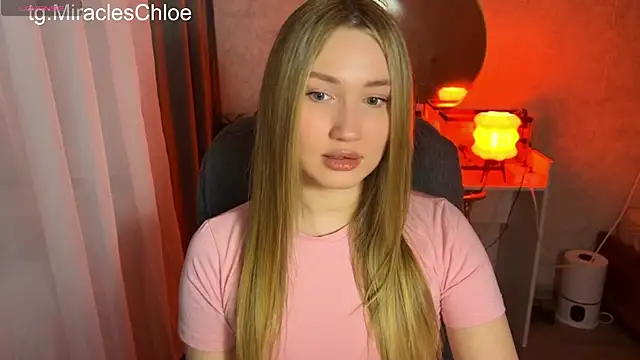 Snapshot of ChloeMillerMeow chatting on 06-23-26, 07:23 ChloeMillerMeow online show from 06-23-26, 07:23