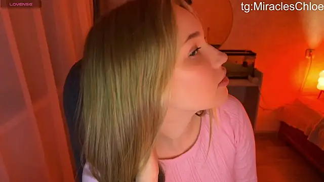 Snapshot of ChloeMillerMeow chatting on 07-18-26, 06:45 ChloeMillerMeow online show from 07-18-26, 06:45