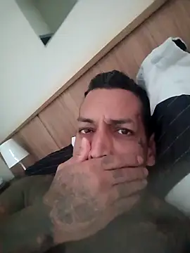 Inkedhugo online show from 03-19-25, 11:47
