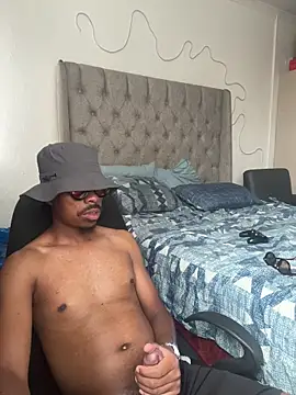 Snapshot of JaroDawg47 chatting on 01-19-26, 10:52 JaroDawg47 online show from 01-19-26, 10:52