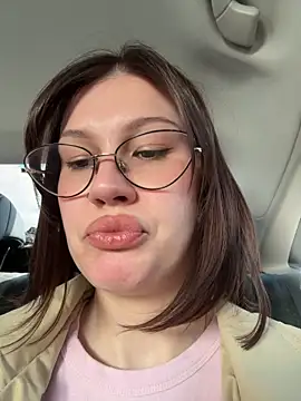 RinaCat online show from 04-28-26, 06:29