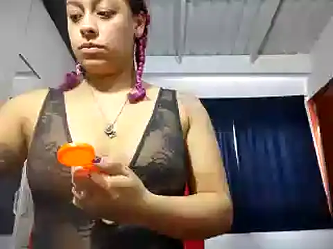Snapshot of Cata_Blue__ chatting on 01-28-25, 02:53 Cata Blue online show from 01-28-25, 02:53