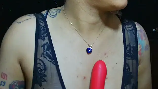 Snapshot of Cata_Blue__ chatting on 03-11-26, 02:56 Cata Blue online show from 03-11-26, 02:56