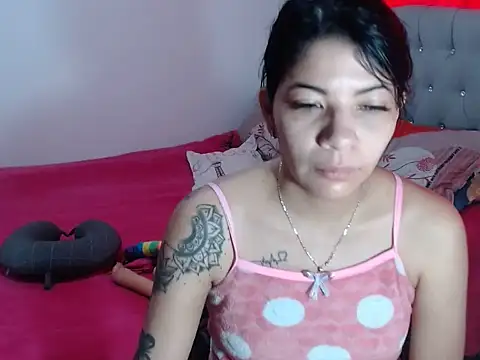 Georgina Copper online show from 01-15-25, 03:29