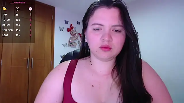 Snapshot of Sarahros1 chatting on 01-21-25, 04:32 Sarahros1 online show from 01-21-25, 04:32