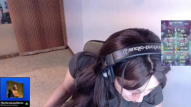 Eli666uwu online show from 10-06-25, 03:42