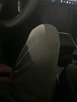 AreiasTuga online show from 11-13-25, 04:06