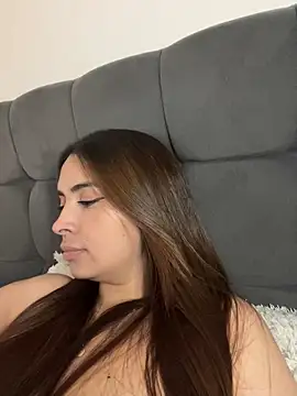 Snapshot of soy_paulina chatting on 01-14-25, 10:17 soy paulina online show from 01-14-25, 10:17
