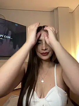 Snapshot of soy_paulina chatting on 01-15-25, 04:04 soy paulina online show from 01-15-25, 04:04