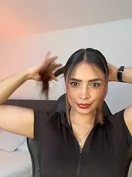 Snapshot of soy_paulina chatting on 03-03-25, 03:20 soy paulina online show from 03-03-25, 03:20