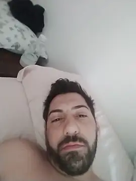 Snapshot of nicedick_bro chatting on 01-11-26, 04:23 nicedick bro online show from 01-11-26, 04:23