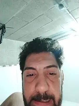 Snapshot of nicedick_bro chatting on 01-17-26, 06:29 nicedick bro online show from 01-17-26, 06:29