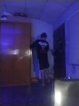 Snapshot of nicedick_bro chatting on 02-25-26, 06:01 nicedick bro online show from 02-25-26, 06:01