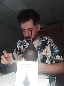 Snapshot of nicedick_bro chatting on 03-05-26, 12:06 nicedick bro online show from 03-05-26, 12:06