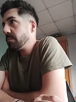 Snapshot of nicedick_bro chatting on 03-05-26, 09:11 nicedick bro online show from 03-05-26, 09:11