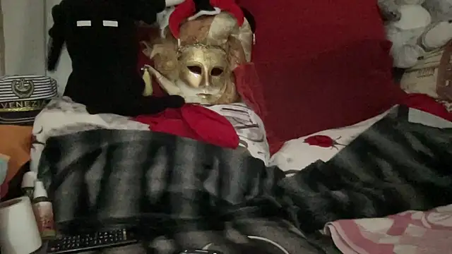 EroticVenetian online show from 10-30-25, 06:41