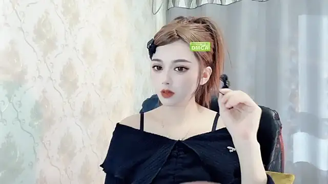 Snapshot of VIWVI chatting on 12-27-24, 04:58 VIWVI online show from 12-27-24, 04:58