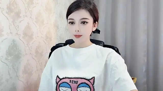 Snapshot of VIWVI chatting on 01-14-25, 05:51 VIWVI online show from 01-14-25, 05:51