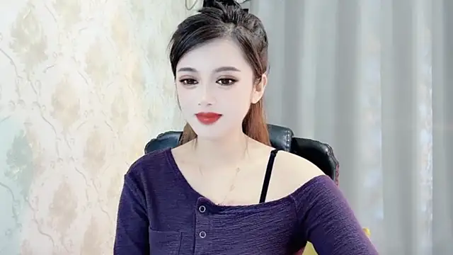 Snapshot of VIWVI chatting on 02-05-25, 12:06 VIWVI online show from 02-05-25, 12:06