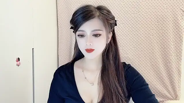 Snapshot of VIWVI chatting on 02-28-25, 02:31 VIWVI online show from 02-28-25, 02:31