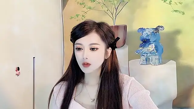 Snapshot of VIWVI chatting on 03-10-25, 05:43 VIWVI online show from 03-10-25, 05:43