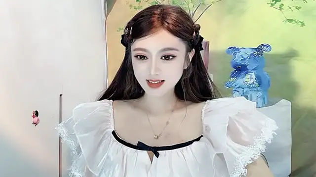 Snapshot of VIWVI chatting on 03-12-25, 05:35 VIWVI online show from 03-12-25, 05:35