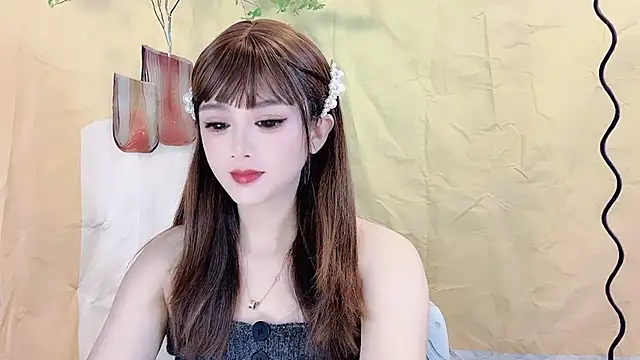 Snapshot of VIWVI chatting on 09-26-25, 03:43 VIWVI online show from 09-26-25, 03:43