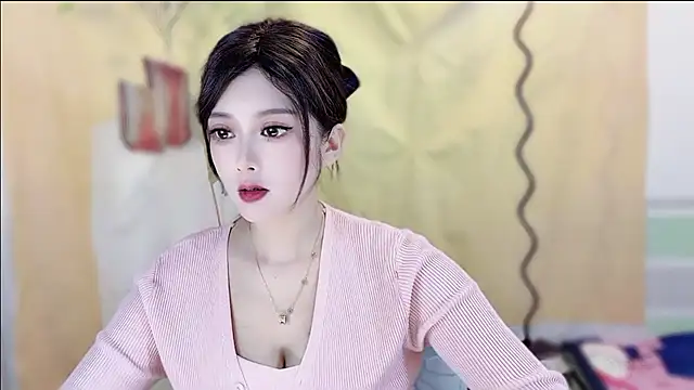 Snapshot of VIWVI chatting on 11-17-25, 03:56 VIWVI online show from 11-17-25, 03:56