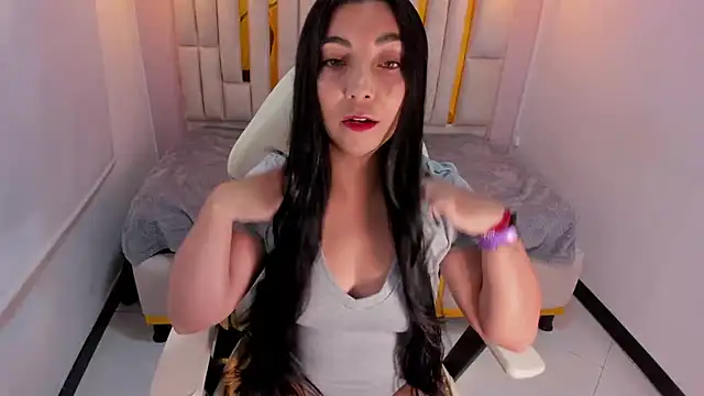 Karla hernandez  online show from 03-01-25, 11:06