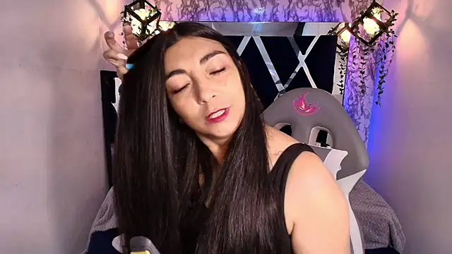 Karla hernandez  online show from 09-13-25, 12:16