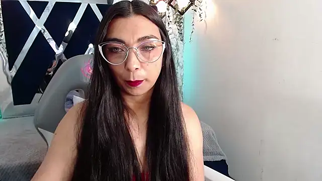 Karla hernandez  online show from 09-19-25, 12:17