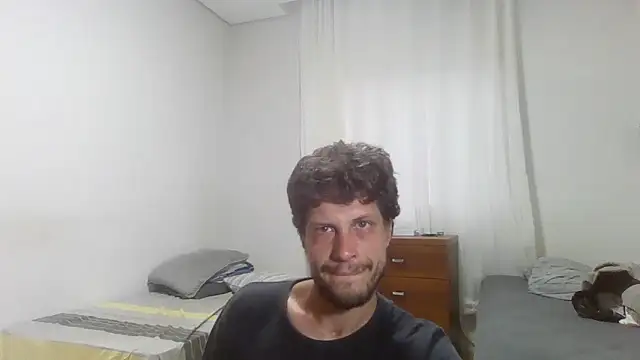 Snapshot of prorafadodoce chatting on 11-18-25, 08:35 prorafadodoce online show from 11-18-25, 08:35