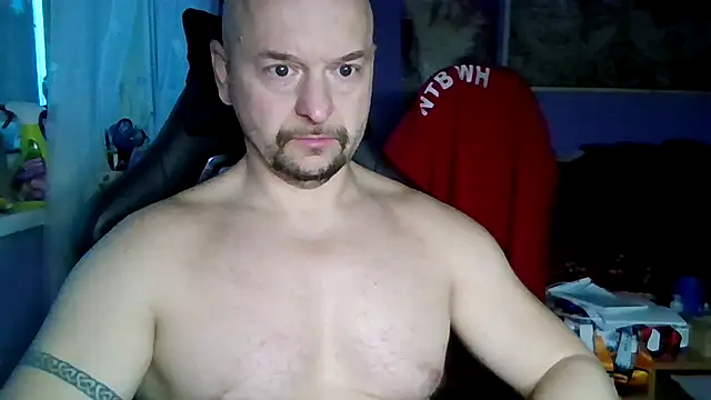 Snapshot of Sports-beast chatting on 01-15-26, 06:51 Sports-beast online show from 01-15-26, 06:51