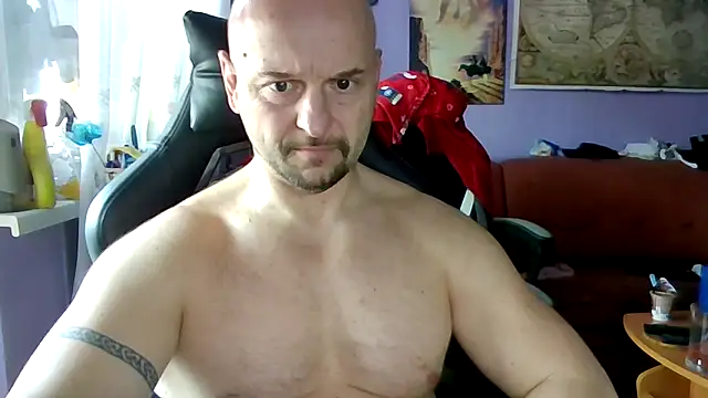 Snapshot of Sports-beast chatting on 03-10-26, 07:46 Sports-beast online show from 03-10-26, 07:46