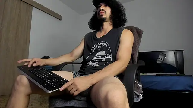 TristanWoods online show from 06-26-26, 12:31