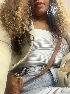 ashley Tompson1 online show from 02-17-25, 11:42