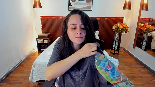 KatherineBond online show from 07-09-26, 06:01