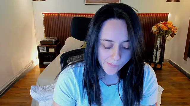 KatherineBond online show from 07-17-26, 07:19