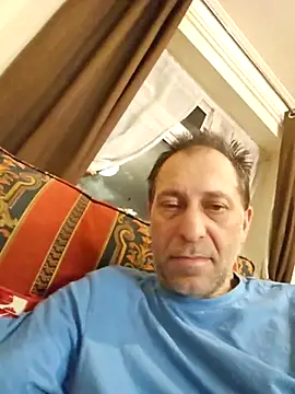 Snapshot of meateater1 chatting on 03-08-25, 01:39 meateater1 online show from 03-08-25, 01:39