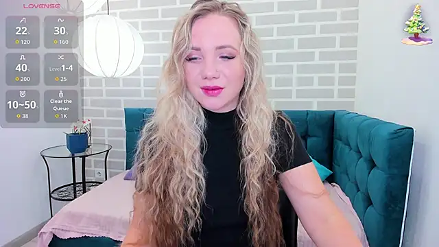 Snapshot of EvaMoran chatting on 06-22-26, 01:40 EvaMoran online show from 06-22-26, 01:40