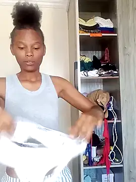 kelsie421 online show from 01-08-25, 05:59