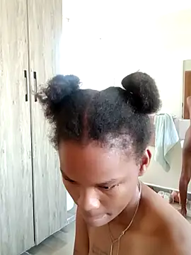 kelsie421 online show from 02-28-25, 05:48