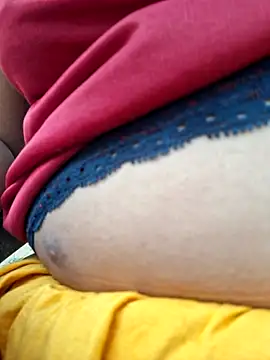 Priya Bong online show from 07-19-26, 02:26