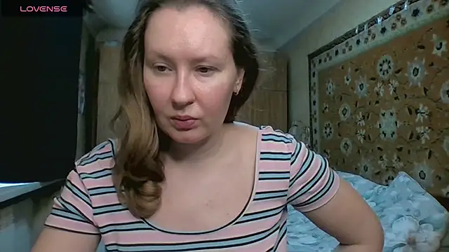 AnnaXLovers online show from 04-02-26, 11:41