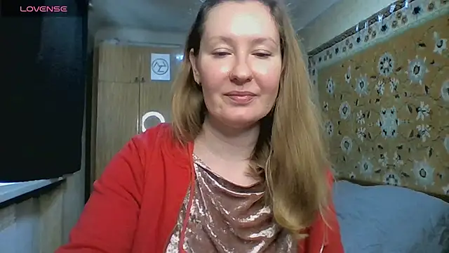 AnnaXLovers online show from 04-29-26, 10:52